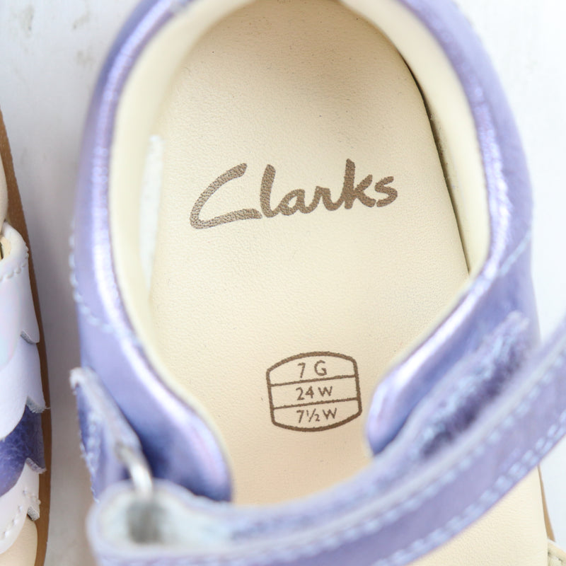 C7 Clarks Sandals EUC