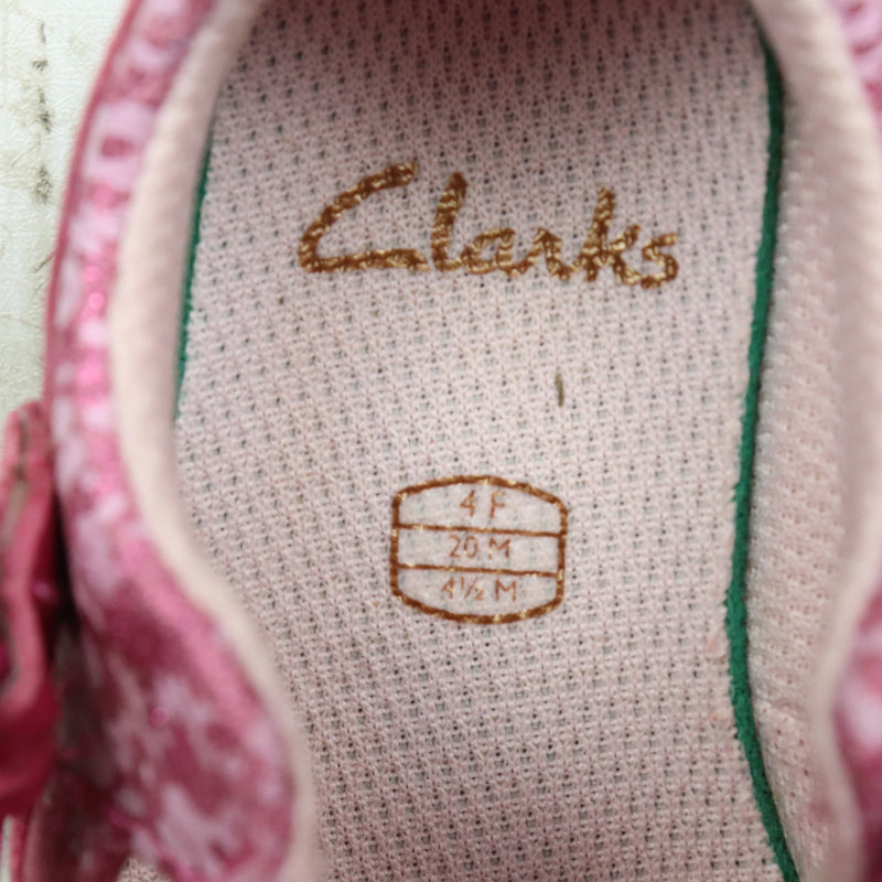 C4 Clarks Shoes GUC